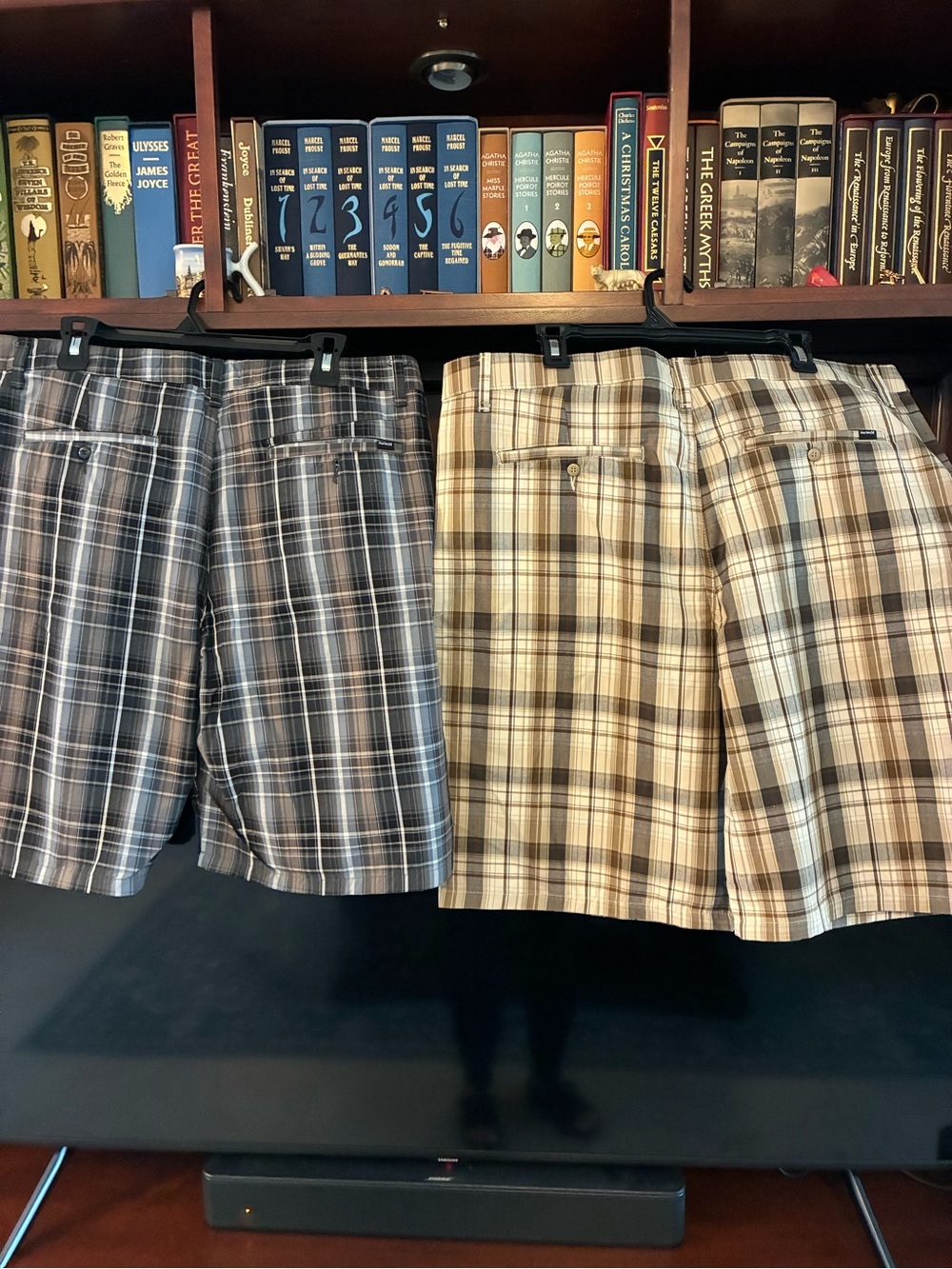 Hurley Men's Plaid Performance Shorts - Gray Plaid & Tan Plaid
